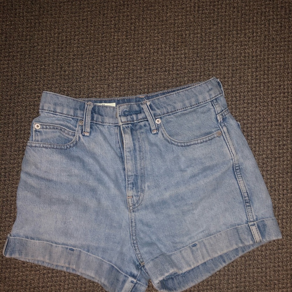 High waisted jean shorts GAP